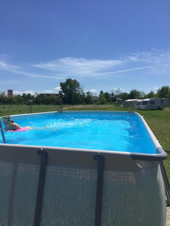 Camping La Foisor Τούρντα Εξωτερικό φωτογραφία