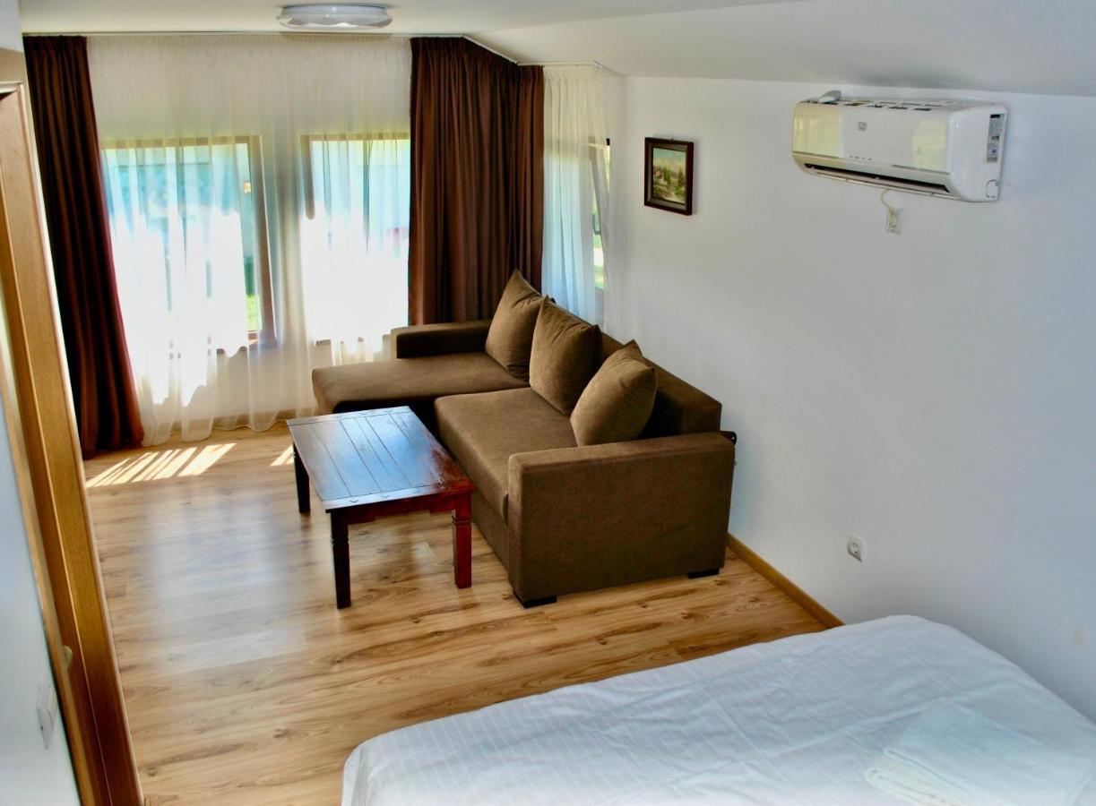 Camping La Foisor Τούρντα Εξωτερικό φωτογραφία